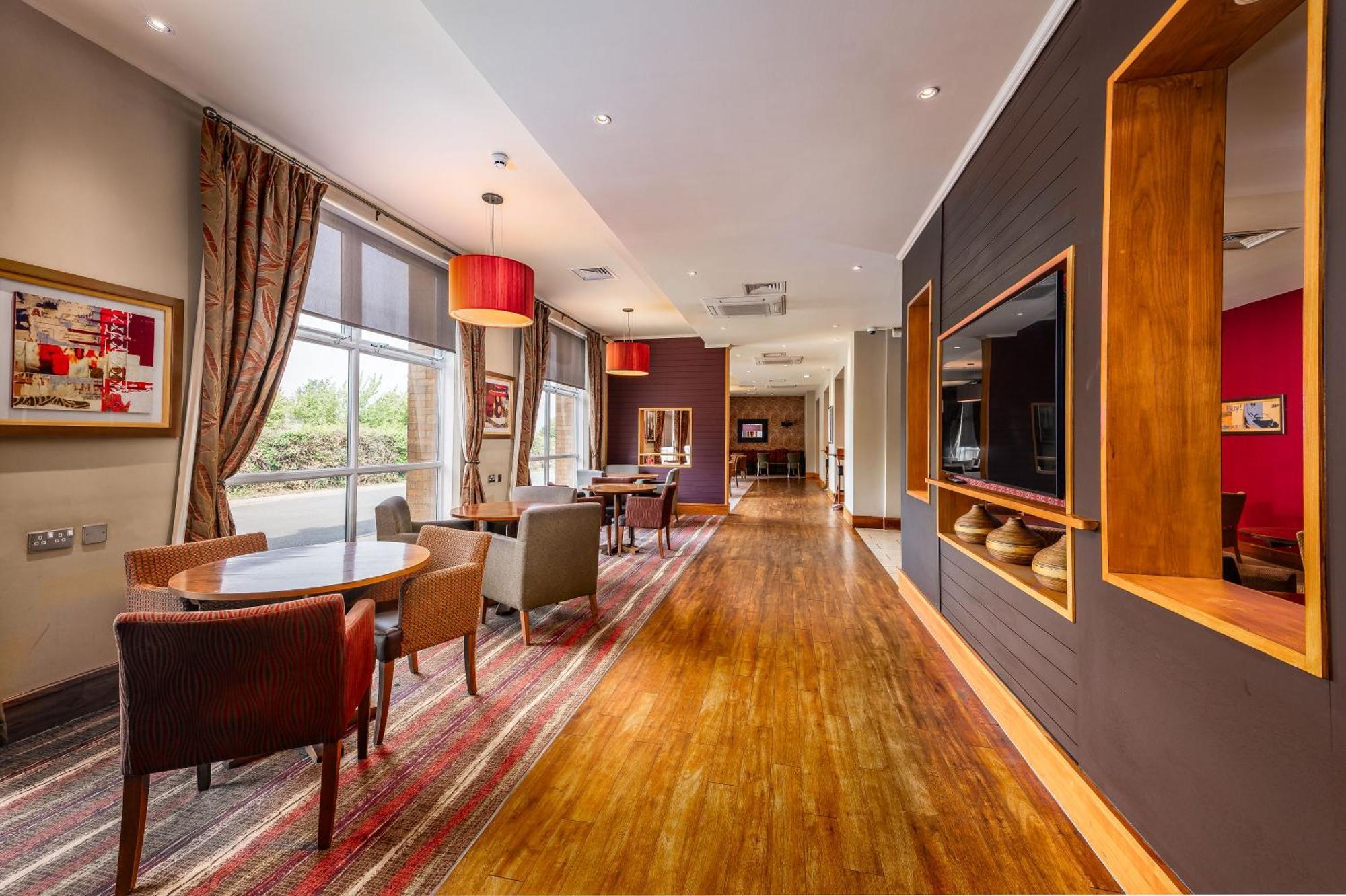 Milestone Peterborough Hotel A1M, Sure Hotel Collection By Best Western Stilton Exterior foto